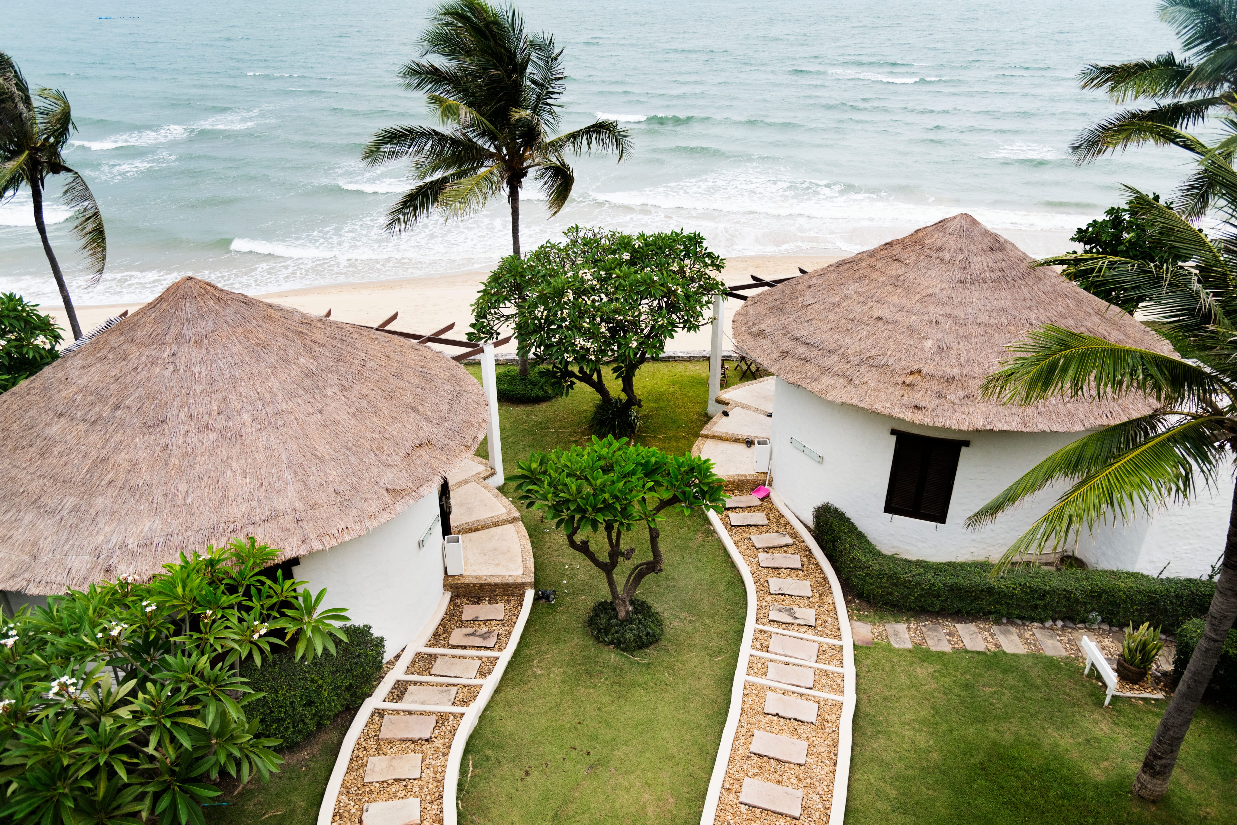Vacation stays hero background